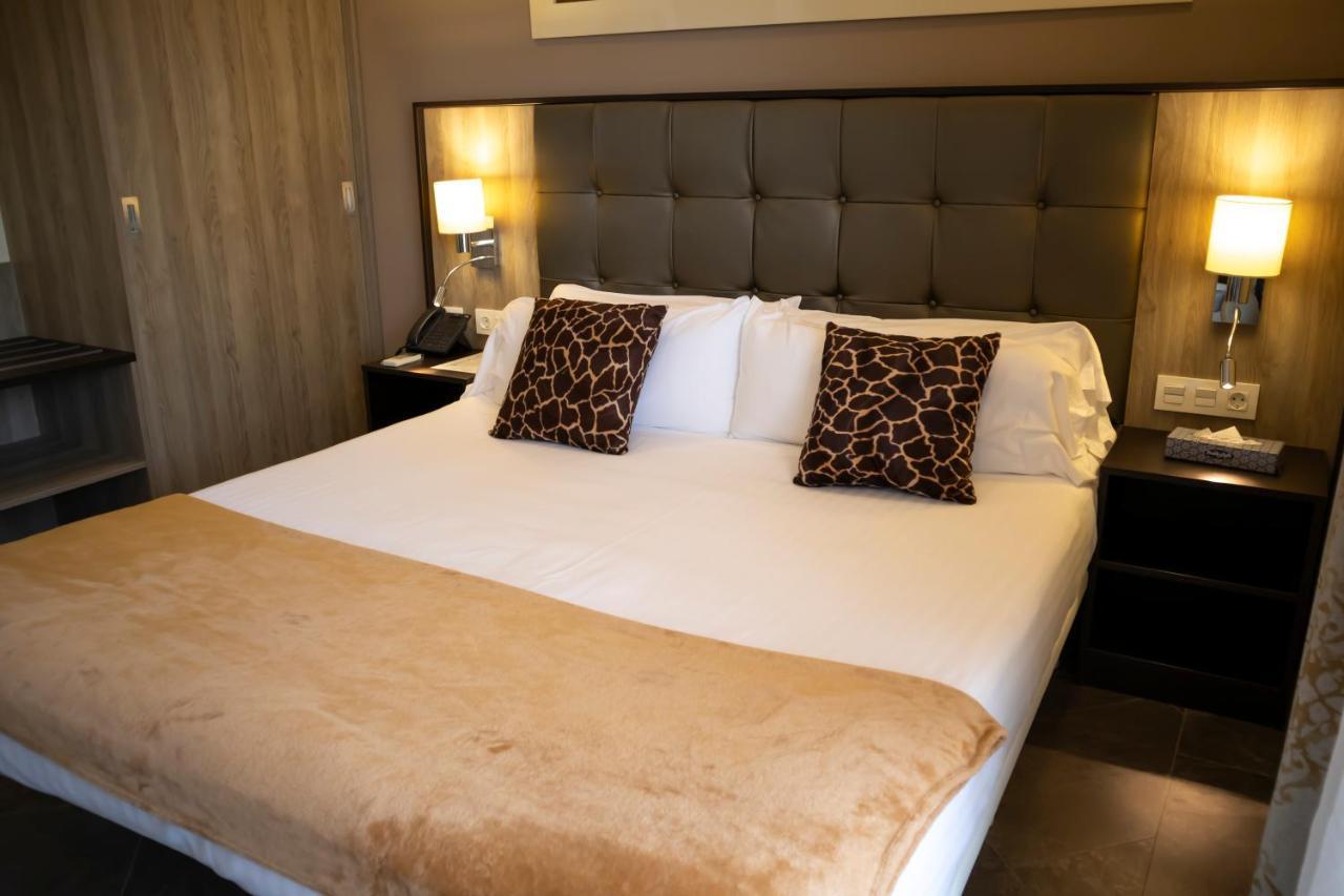 Hotel Admiral San Roque المظهر الخارجي الصورة