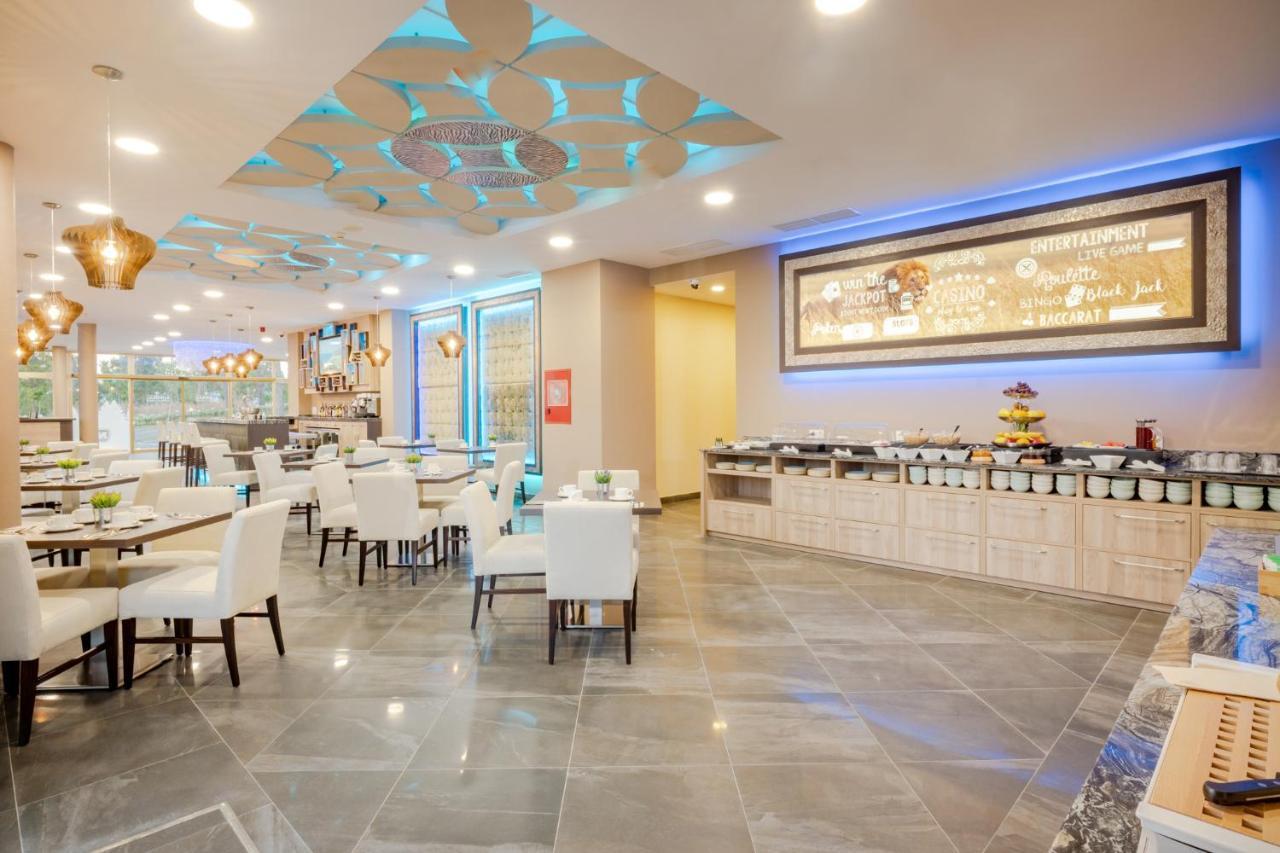 Hotel Admiral San Roque المظهر الخارجي الصورة