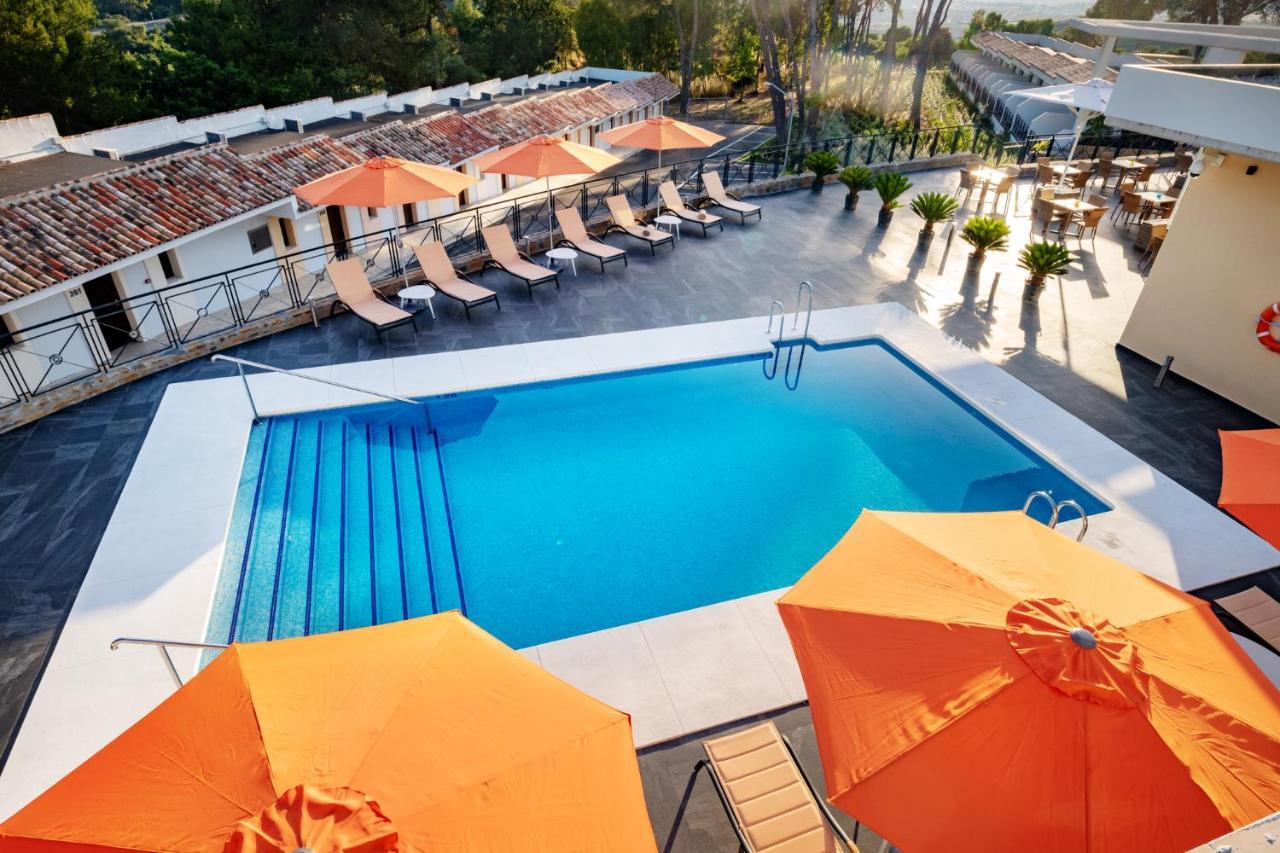 Hotel Admiral San Roque المظهر الخارجي الصورة