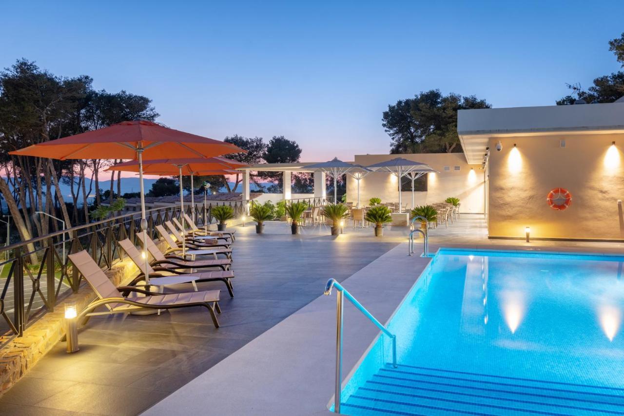 Hotel Admiral San Roque المظهر الخارجي الصورة